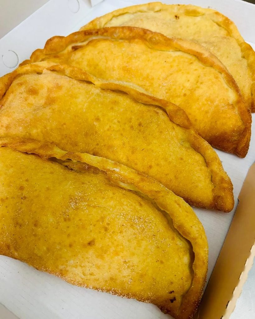 SnapInsta.to_489825745_18207451525305870_5518396187138141468_n Pizzeria specializzata in panzerotti fritti a Minervino Murge